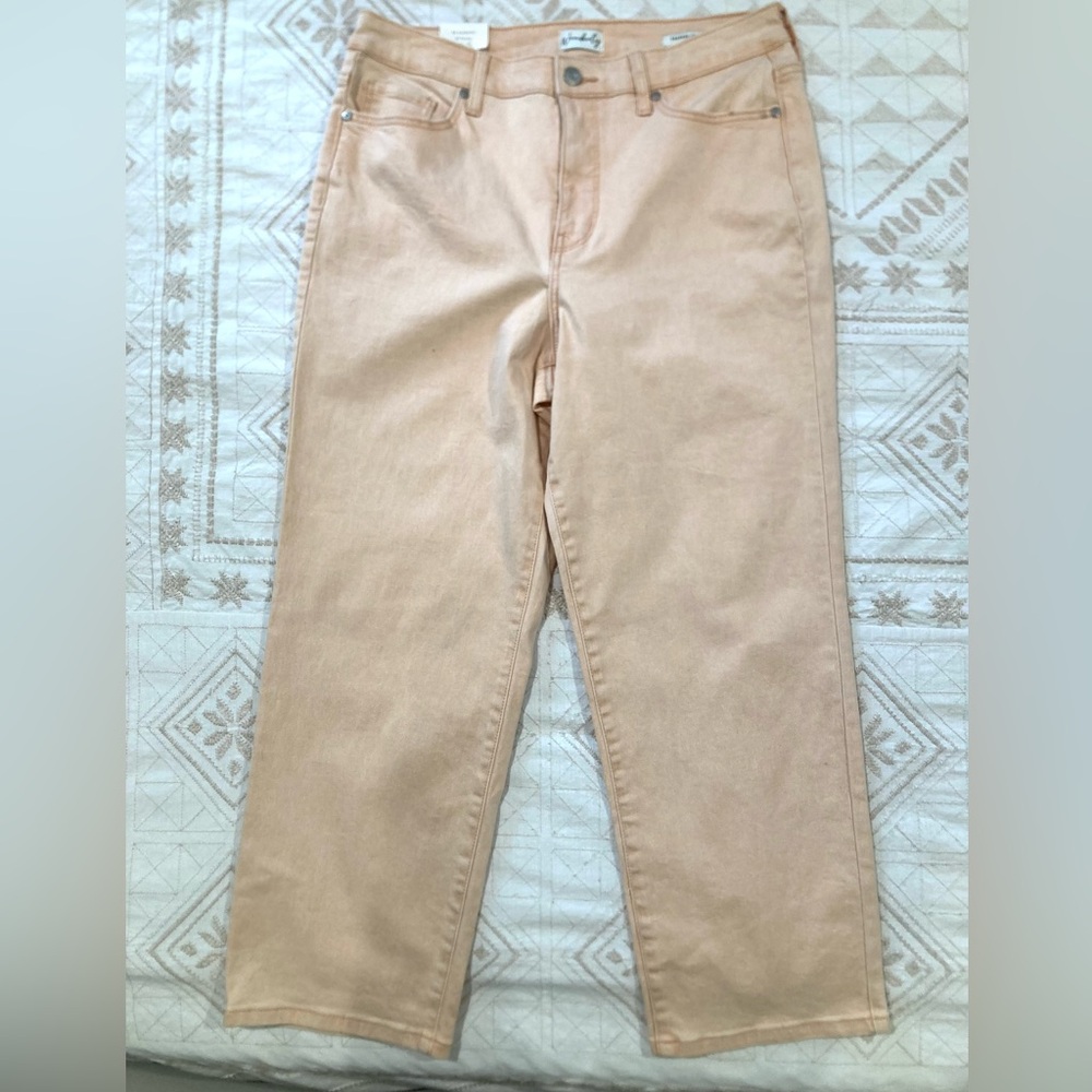 NEW Wonderly Cropped Straight Jeans Women 10 Soft Peach Stretch Denim